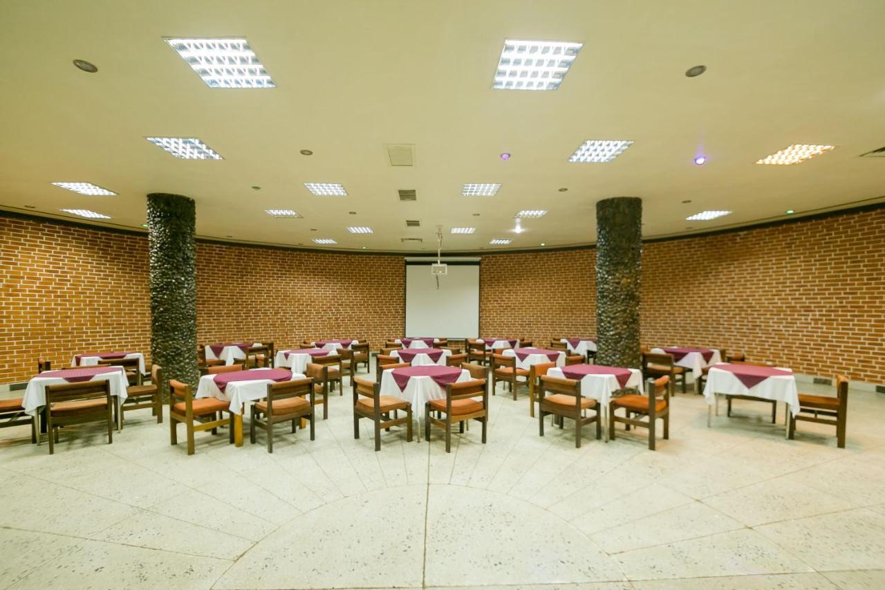 Green Hills Hotel Nyeri Exterior foto